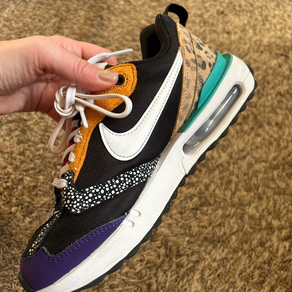 Nike Air Max Dawn SE - Picture 12 of 13